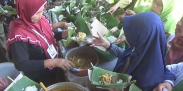 Makan 15 Ribu Porsi Sego Kikil di Jombang Masuk Rekor MURI