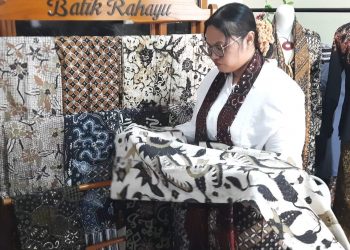 Siasat Batik Trenggalek Bertahan dengan Motif Cengkih dan Jaranan
