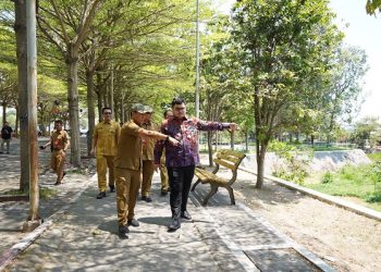 Mas Dhito Akan Rehab Taman Hijau SLG Lebih Menarik