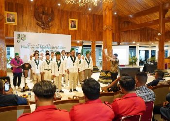 Pelantikan pengurus HMI cabang Kediri. Foto: istimewa