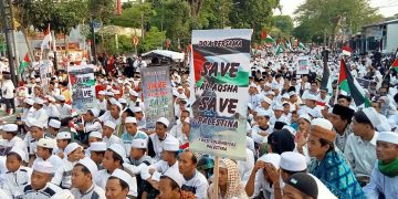 KUPI ajak umat Islam terus Lakukan ikhtiar spiritual untuk bangsa Palestina. Foto aksi solidaritas Palestina di Jombang Jawa Timur. (foto/Syailendra/Bacaini)