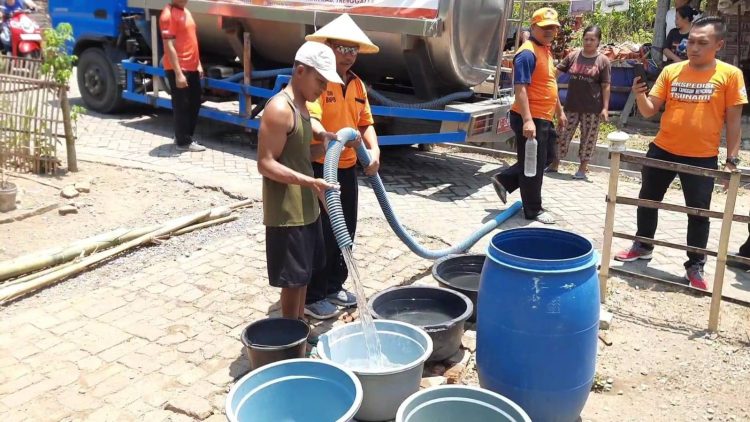 Kekeringan Belum Ada Tanda Berakhir, Ini yang Dialami Warga Trenggalek Jika November Belum Hujan