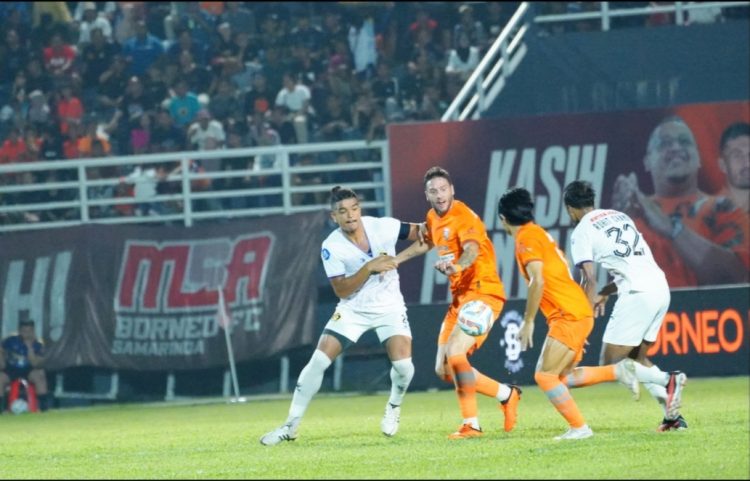 Gol Cepat Borneo FC Bungkam Macan Putih