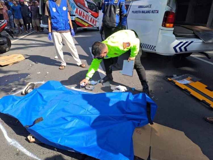 Terjatuh dari Motor, Mahasiswa Malang Tewas Dilindas Bus Pariwisata