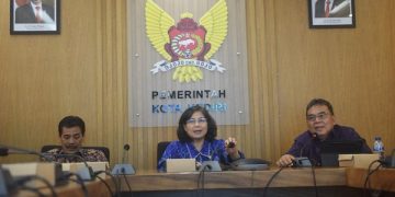 Pj Wali Kota Kediri Zanariah melakukan konsolidasi internal dengan Kepala OPD. Foto: Ist