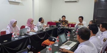 Bimtek penerapan SPLP bagi staf programmer Bidang Aptika. Foto: Ist
