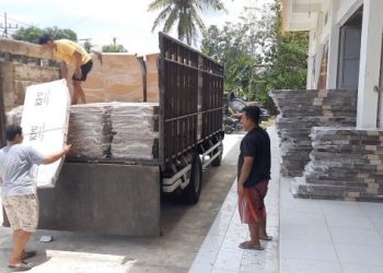 5 Ribu Bilik Pemilu 2024 Berbahan Kardus Tiba di Trenggalek