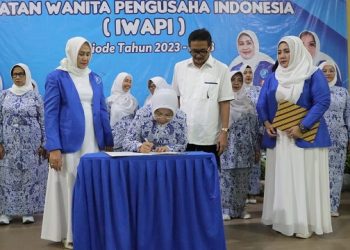 Prosesi pelantikan DPC IWAPI Kota Kediri Periode 2023-2028. Foto: Ist