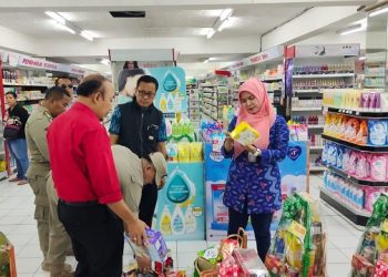 Masa Kedaluwarsa Pendek, Parsel Natal Ditarik Petugas