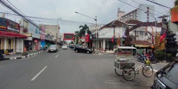 Tahun Depan, Parkir Roda 4 Jalan Dhoho Pindah ke Jalan Stasiun