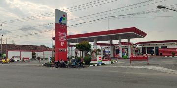 SPBU Tempurejo Akan Dibuka, Warga Minta Kompensasi dan Normalisasi Tetap Jalan