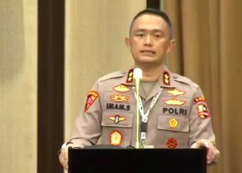 Amankan Natal, Kapolda Sisir Jalur Surabaya – Banyuwangi Naik Motor