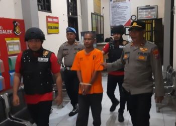 Tergiur Harga Mobil Murah di Medsos, Ibu RT di Trenggalek Kehilangan Uang Puluhan Juta