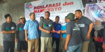 Buruh di Jombang Pilih Pasangan AMIN Lantaran Kecewa. (foto/Bacaini)