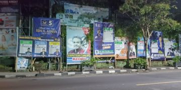 Bandel, Ratusan APK di Kota Kediri Dieksekusi Petugas