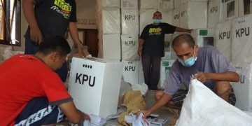 Surat Suara Pemilu 2024 di KPU Kota Blitar Terus Berdatangan . (foto/ist)