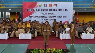 Pj Wali Kota Kediri Zanariah Pimpin Apel Gelar Pasukan Pengamanan