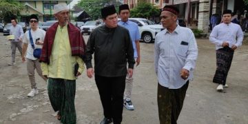 Erick Thohir Silaturahmi ke Ponpes Lirboyo Kediri Doakan Prabowo-Gibran Menang Pemilu. (foto/Bacaini)