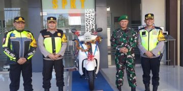 Tekan Angka Golput Pemilu 2024, Polres Trenggalek Siapkan Undian Hadiah Motor. (foto/Bacaini)