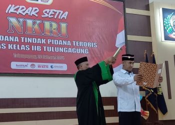 Tobat Jadi Teroris, Napiter Lapas Tulungagung Ucapkan Ikrar Setia NKRI