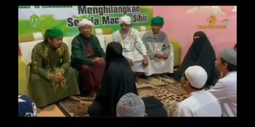 Viral di Medsos Aliran Tukar Pasangan, Diduga Konten Gus Samsudin Blitar. (Foto: screenshoot video tik tok @agrifanani_r)