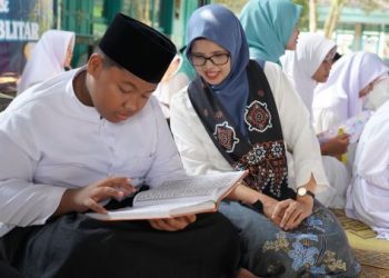 Hadiri Sekolah Sak Ngajine dengan 1000 Khataman Al Quran, Ini Pesan Bupati Blitar