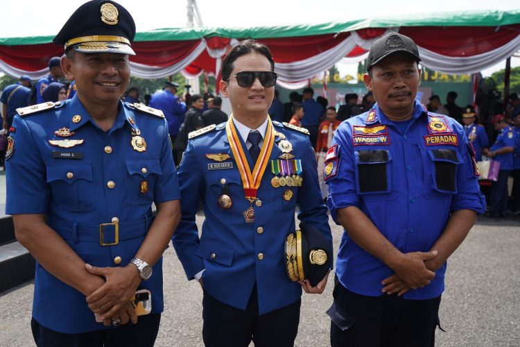 Peringati HUT ke-105 Damkar di Surabaya, Bupati Arifin: Terima Kasih, Kalian Luar Biasa. Foto:ist