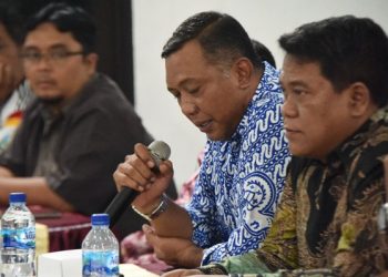 Pj Wali Kota Kediri Pimpin Rapat Evaluasi Perkembangan Kelurahan 2024