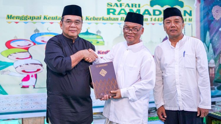 Safari Ramadhan Pertama 1445 H, Sekda Kota Kediri Ajak Masyarakat Tingkatkan Keimanan dan Rasa Kemanusiaan