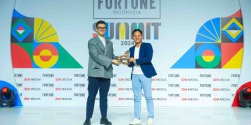 Dinilai Sebagai Tokoh Perubahan, Bupati Trenggalek Terima Penghargaan 40 Under 40 dari FORTUNE Indonesia. (foto/ist)