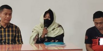 Tolak Damai, Ortu Santri Korban Penganiayaan Hingga Tewas: Pengasuh Pesantren Harus Tanggung Jawab!. (foto/Bacaini)