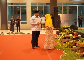 Bupati Kediri Beri Santunan 1.560 Anak Yatim