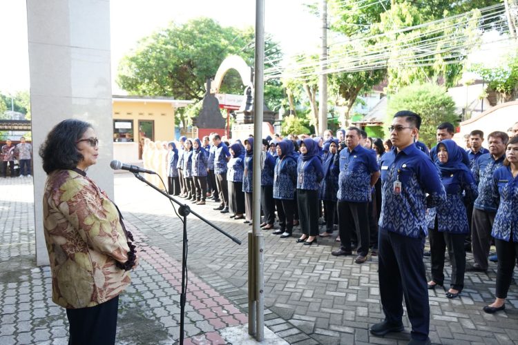 Pj Wali Kota Kediri Halal Bihalal Dengan Pegawai Kecamatan Kota dan BPPKAD Kota Kediri