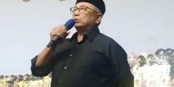 PDIP Blitar Buka Pendaftaran Pilkada 2024: Peminat Pertama Bekas Wabup Bondowoso. Foto: Ketua DPC PDIP Kabupaten Blitar Rijanto. (ist)