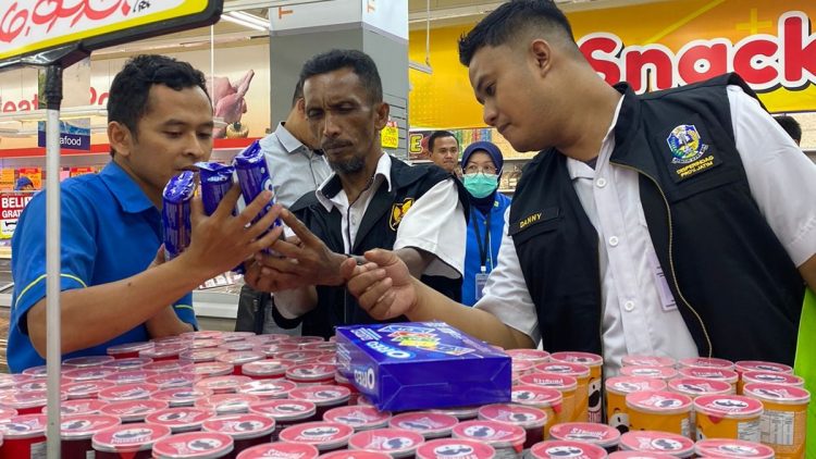 Gelar Sidak Parcel, Pemkot Kediri Temukan Produk Tanpa Kode PIRT dan Tanggal Kadaluarsa