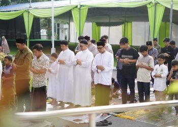 Gelar Sholat Idul Fitri 1445 H, Pemkot Kediri Ajak Pemudik Manfaatkan dan Promosikan UMKM