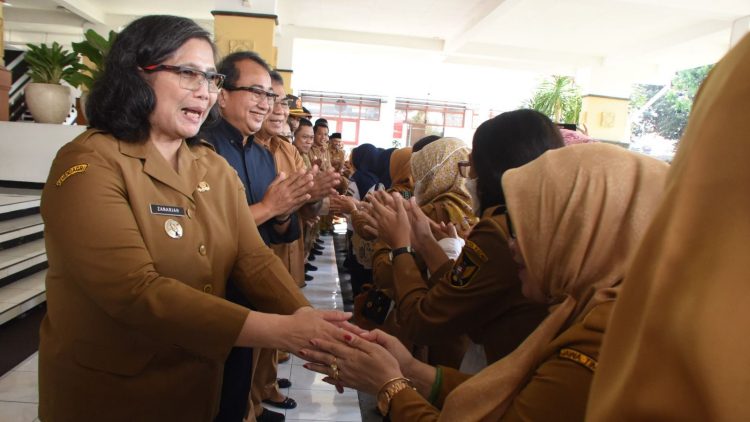 PJ Wali Kota Kediri Zanariah Halal Bihalal Dengan Jajaran Pemerintah Kota Kediri