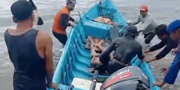 Ombak Pantai Damas Trenggalek Telan 3 Pelajar, 1 Ditemukan Tewas. (foto/ist)