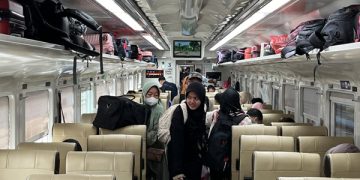 Buruan Beli, Tiket Kereta Api Hampir Habis