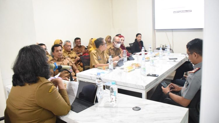 Harap Optimalisasi Kualitas Layanan, Pj Wali Kota Kediri Pimpin Rapat Koordinasi Evaluasi MPP Kota Kediri