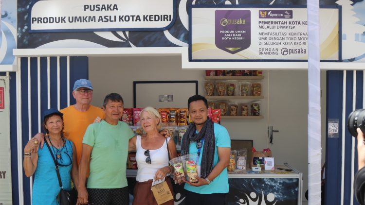 Stan Kuliner Kota Kediri Diserbu Turis Mancanegara di gelaran WWF Ke-10 di  Bali