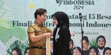 Bupati Trenggalek Mas Ipin Sambut 15 Finalis Putri Otonomi Indonesia 2024. (foto/ist)