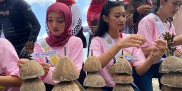 Ajakan Jaga Alam Mas Ipin kepada Finalis Putri Otonomi Indonesia 2024. (foto/ist)