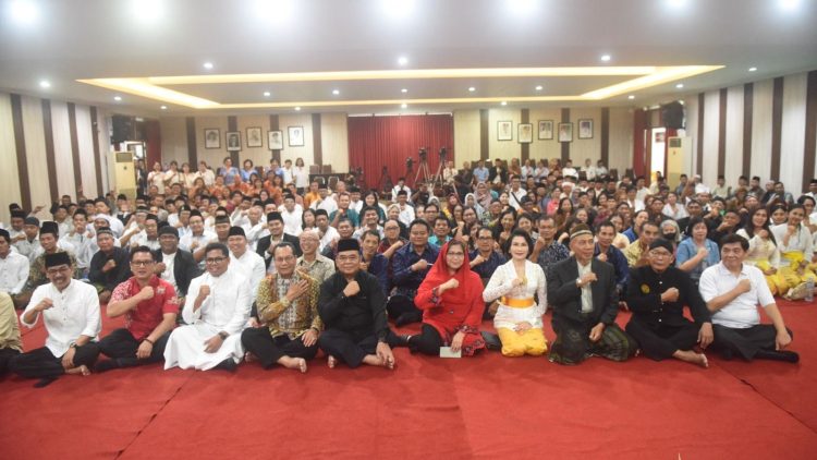 Hadiri Doa Bersama Antar Umat Beragama, Pj Wali Kota Kediri Zanariah Harapkan Di Usia ke-1.145 Kerukunan di Kota Kediri Tetap Terjaga