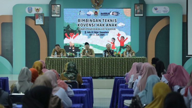 Fokus Lindungi dan Pemenuhi Hak Anak di Sekolah, Pemkot Kediri Adakan Bimtek Konvensi Hak Anak
