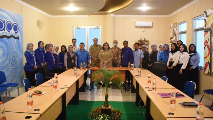 Buka Bimtek dan Workshop BUMD, Pj Wali Kota Kediri Zanariah Harapkan BUMD Terus Beri Layanan Terbaik