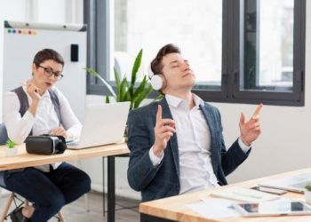 9 Cara Instan Memperbaiki Mood di Tempat Kerja yang Mulai Menjemukan