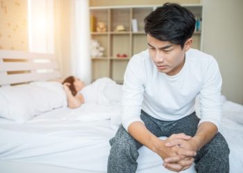 Disfungsi Ereksi Intai Pria Paruh Baya, Ini Cara Penanganannya