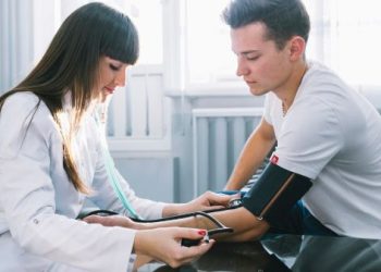 Waspada Hipertensi Usia Muda, Ini Sebab, Gejala dan Treatment-nya