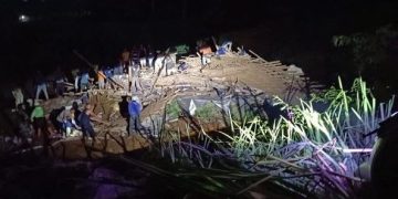 2 Korban Longsor di Blitar Ditemukan Tewas, Pemilik Kandang Ayam Masih Hilang (foto/ist)